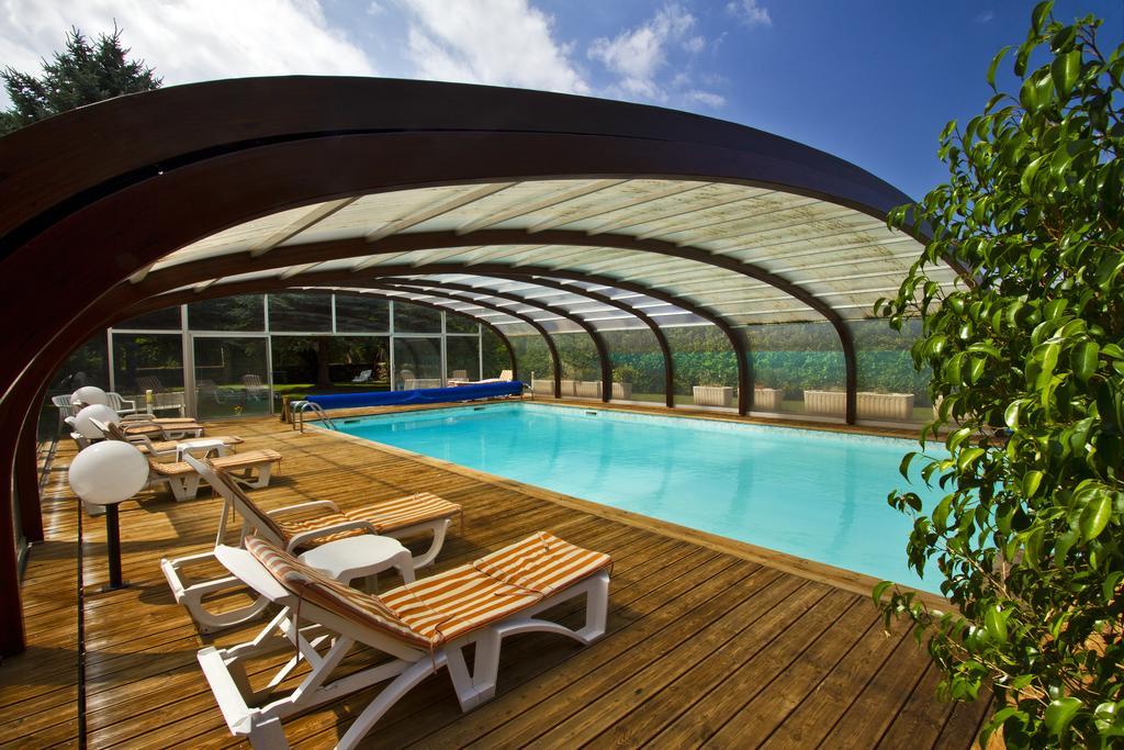 Logis Hotel Restaurant Planes Saillagouse Bagian luar foto