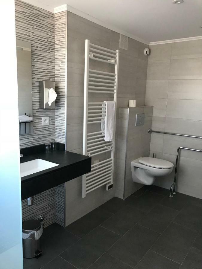 Logis Hotel Restaurant Planes Saillagouse Bagian luar foto